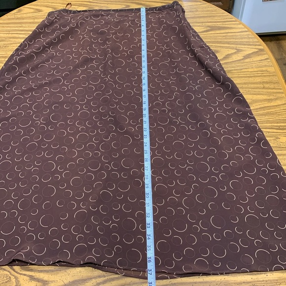 Long modest brown and tan designed Briercreek skirt - Picture 4 of 8